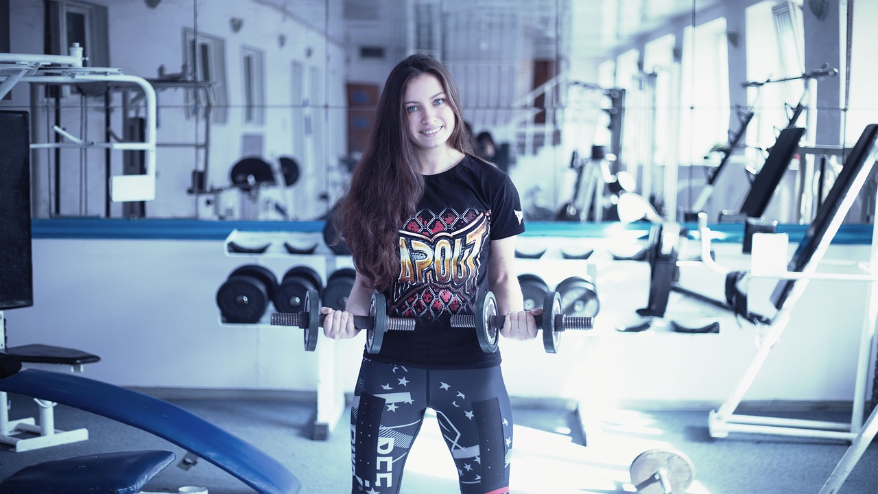 gym girl, training apparatus, kickboxing
